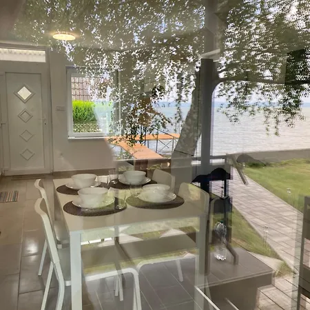 Sunshine Holiday home *